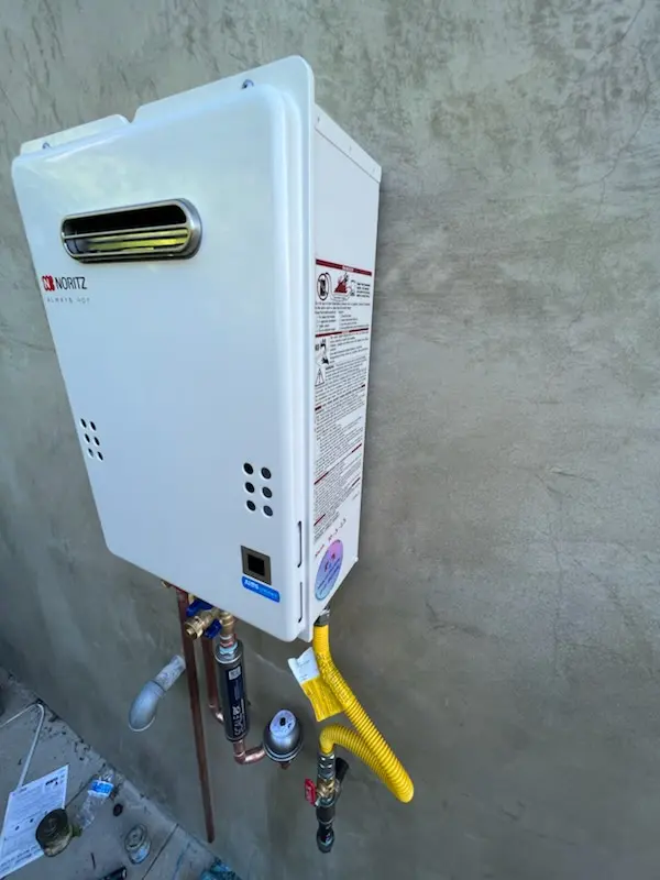 Tankless water heater installation for Brighton Knolls homes